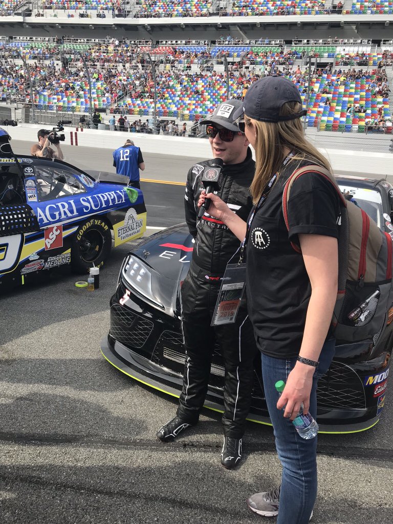 Barstool Sports on Twitter "Barstool went down to the Daytona 500 and