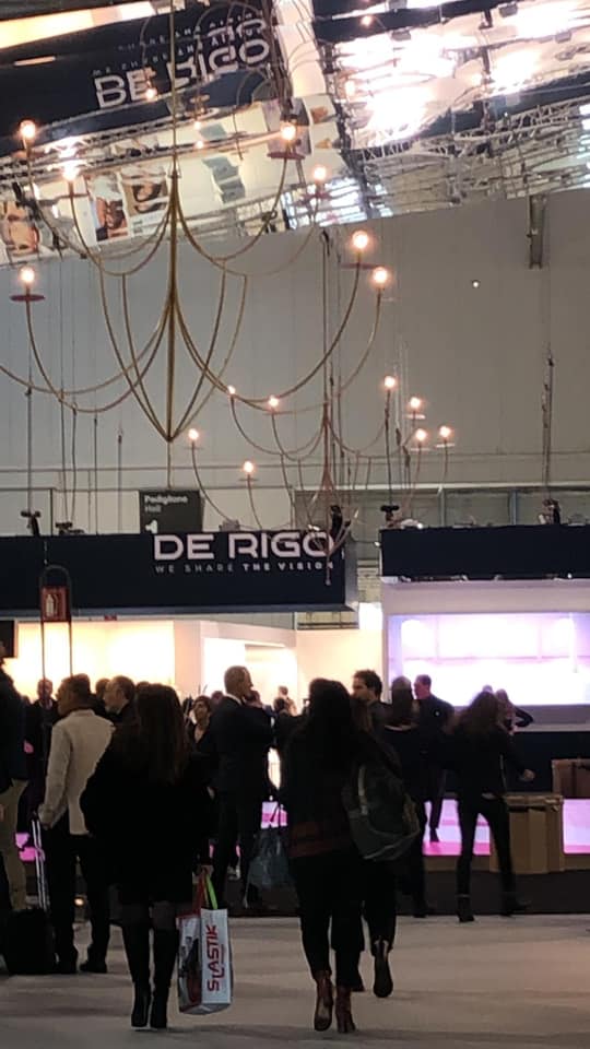 OtticaOkkio's tweet photo. Lozza e Furla 😍 #otticaokkio #otticaokkiopescara #otticaokkiofrancavillaalmare #livethewonder #mido #mido2019 @MIDOExhibition https://t.co/QyKDsb81Wa