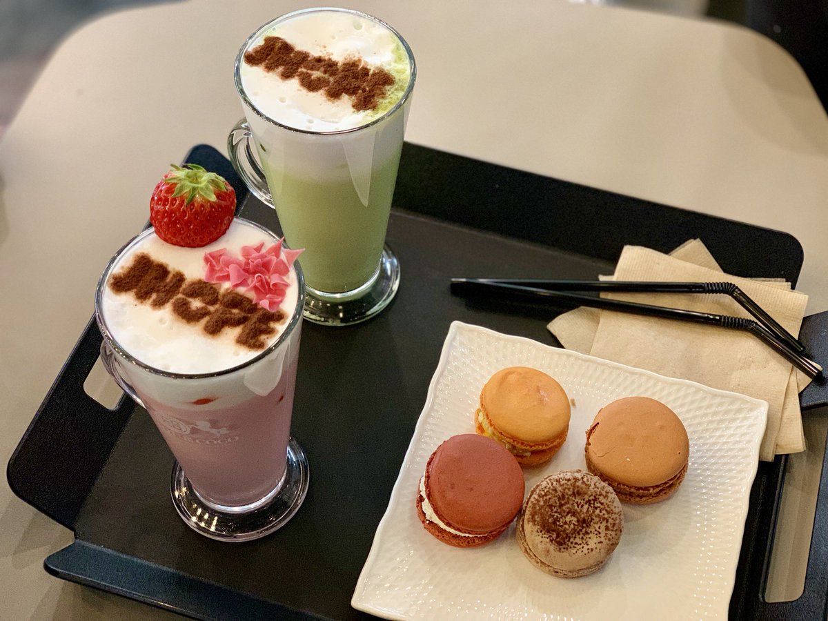 jinjeong_'s tweet photo. 석진이때도, 태형이때도 왔는데 호석이때도 오니까 너무 좋다 ㅠㅠ
디저트도 진짜 맛있구 특히 홉이 음료 진짜 너무 맛있다....💜
홀더도 이쁘고 포카도 이쁘고 ෆ⃛(ᶿ̴͈᷇◟̵◞̵˂͈᷆ ფ

@YO0NH0PE__ 
@1_0_JM_1_3 
@you_are_my_VIP 
@I994RM
@w030w2 https://t.co/yydhtAhEpS