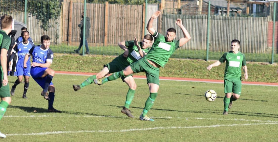 FHPFC92's tweet photo. Some photo action from yesterday’s @SCEFLeague game vs Greenways, which ended in a 1-1 draw. 

Next up for FHP is a home fixture on Wednesday evening vs Phoenix Sports Reserves. 7:45pm KO. 

#FHPFC #UpTheForest 🌳🌳 https://t.co/VK8z1ihmOf