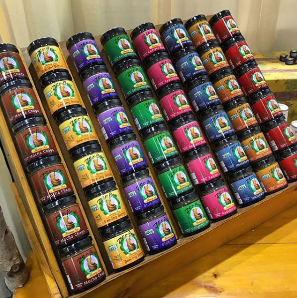DionLabel's tweet photo. We’re trying to figure out which flavors we’re going to try this year! 
-
#zenbearhoneytea #nemadeshows #madeinnewengland #newenglandbusinesses #labelprinting #digitallabelprinting   #diondoeslabels #westernma #labeldesign #customlabels  #customlabelprinting https://t.co/xMPOzL1lUc
