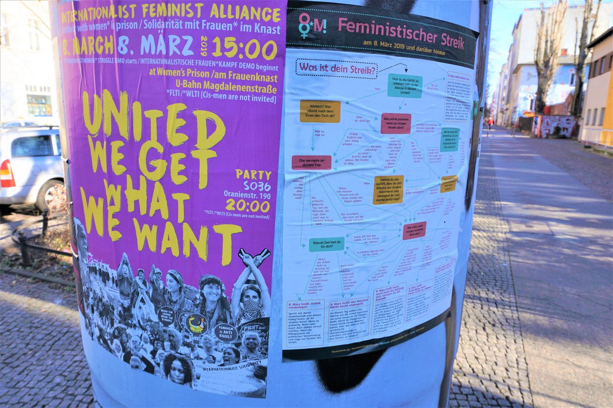 rp_berlin's tweet photo. Heraus zum feministischen Streik am 8. März! Plakate von @of_feminists @FemStreik und @she_claim zu #8M2019 verschönern das Straßenbild in Berlin-Kreuzberg. #femstreik #feminismus https://t.co/yvbMlONgvi