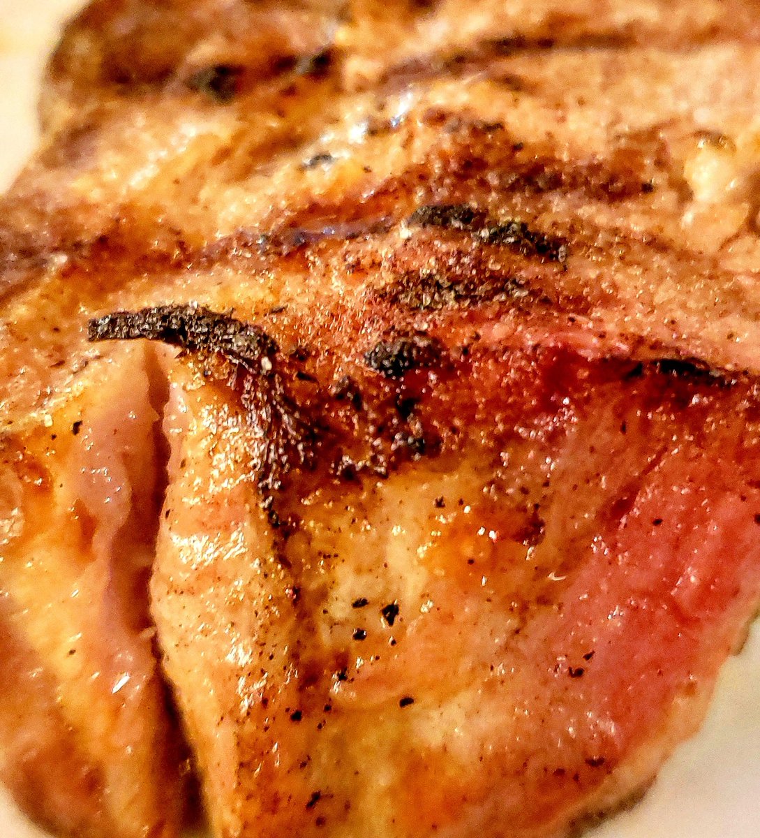 ParrillaGaucho's tweet photo. APUESTA FUERTE: Si este tuit con estas bellezas llega a 500 likes y 1000 rt's en esta semana, SORTEO 5 CENAS P/2 para Marzo.
Si alguno le tira onda a 20 amigos que nos den like, rt y nos sigan [ 1 sola captura por DM ] se gana la Cena además de las 5 que se sortearán ¡YA! 🏁🔥🔥 https://t.co/p0WZM9TFEW