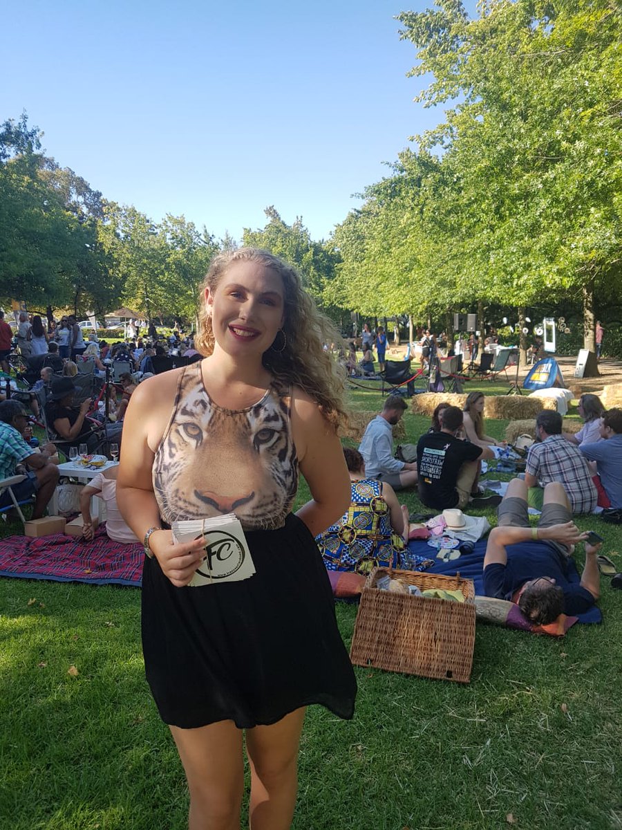 CapeTalk's tweet photo. Frances Clare amazed the crowd as the opening act at today's @Backsberg picnic concert. Zolani is up next!
#bbconcerts https://t.co/c0Wr4KR1Qe