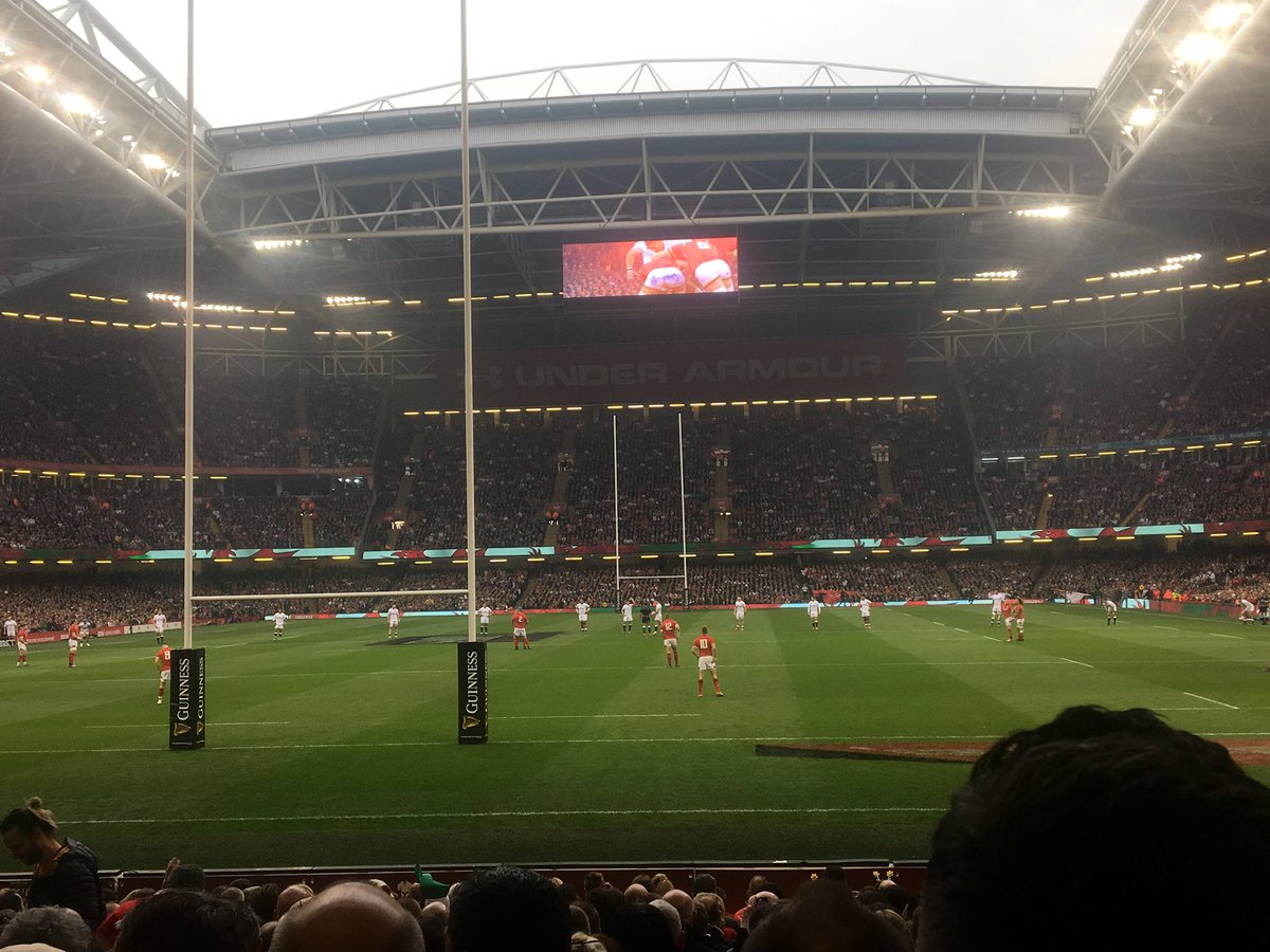 What a amazing experience!! Made it even better that we beat the English ❤️🏴󠁧󠁢󠁷󠁬󠁳󠁿🏉#🖕englandrugby #WalesVsEngland #wearethechampions #walesisthebest