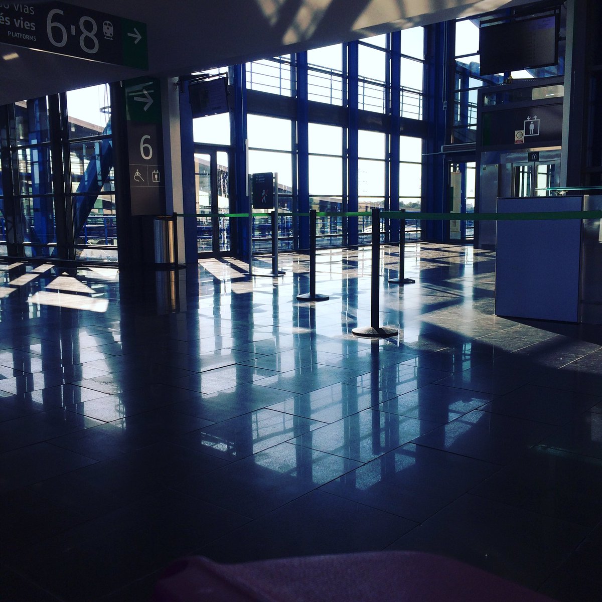 Rumbo a #madrid para la #semanadelarte participando en @justmadartfair Nos vemos en el stand c14 con <a href="/alalimongaleria/">Alalimón Galería</a> <a href="/elcatascopio/">El Catascopio</a> Os esperamos!