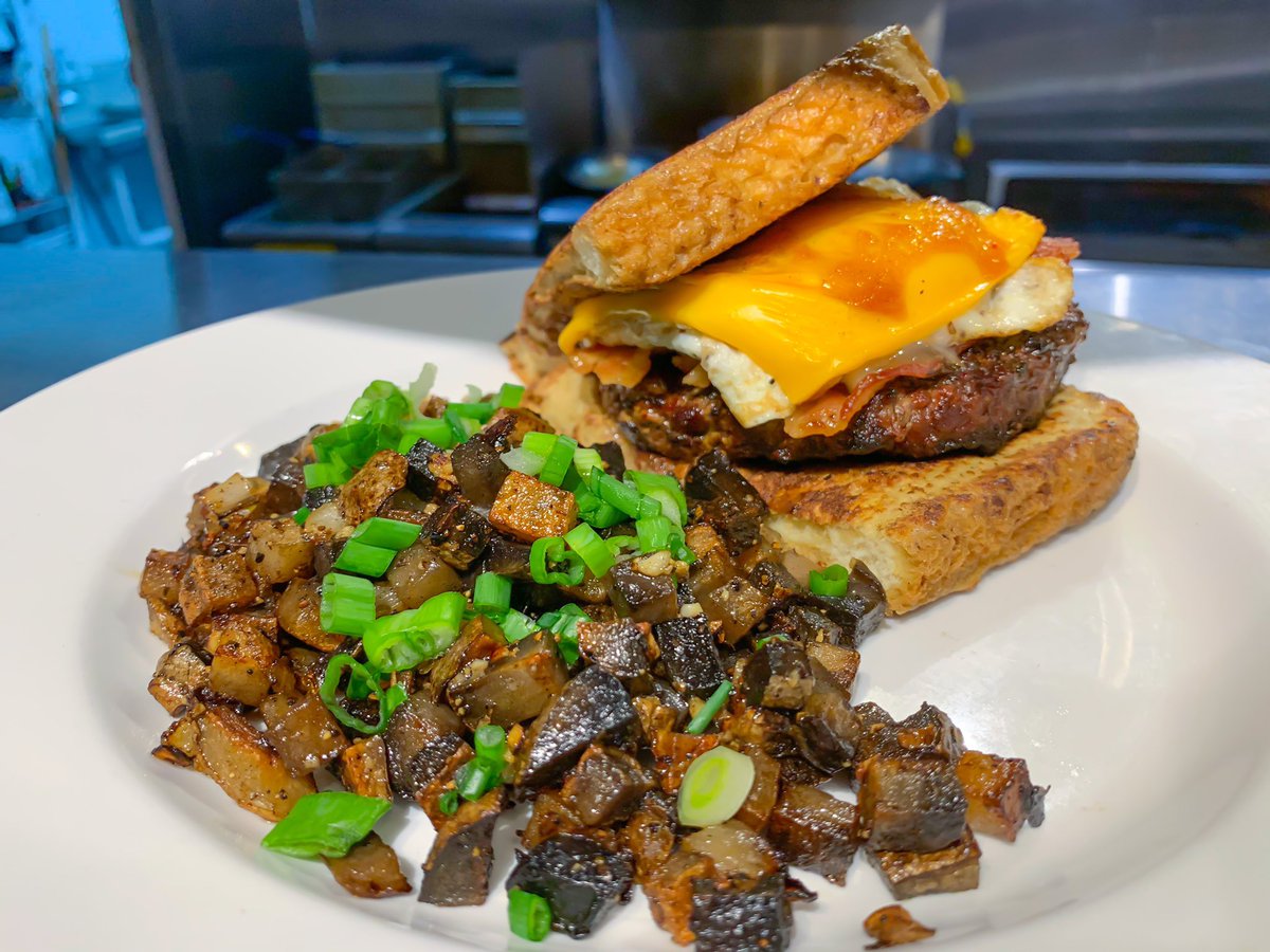 EmbersWv's tweet photo. Sundays are for brunch, and we serve it all day!

$2 mimosas
$3 bloody mary
$4 breakfast burritos
$5 Irish coffee

#emberswv #brunch #morgantown #eatlocal https://t.co/iXQykjvAaF