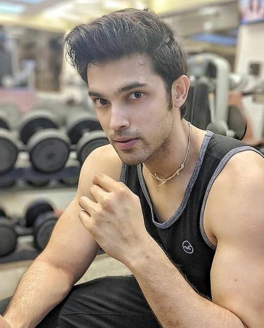 TheBiki_'s tweet photo. Best Actor  (popular)

ReTweet for #ParthSamthaan 🔁
Like for #PearlVPuri ❤

#KasautiiZindagiiKay #Naagin3 #Anurag #Mahir https://t.co/iQpXWbujwy