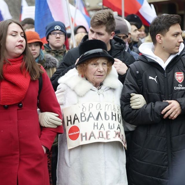 D0Ln25iXQAAeyl3.jpg:large