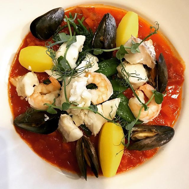 Season2K's tweet image. The most beautiful Sicilian fish stew with red mullet, King prawns, mussels, cod and baby squid with saffron aioli.... so colourful, soooo tasty and cooked to perfection! -
-
-
#prawns #seafood #yum #delicious #healthy #healthylifestyle #eatwell #goodeat… ift.tt/2Ix2MfS