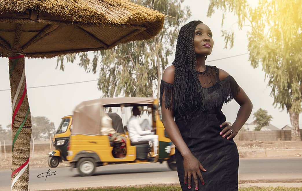 Tksemlek's tweet photo. Happy birthday to my WIFE........Enjoy your 16th birthday @comfyswizz
📷 @PictureThis220
#HappyBirthday
#KadunaTwitterConnect
#Tok86Intl https://t.co/qoauVMec9l