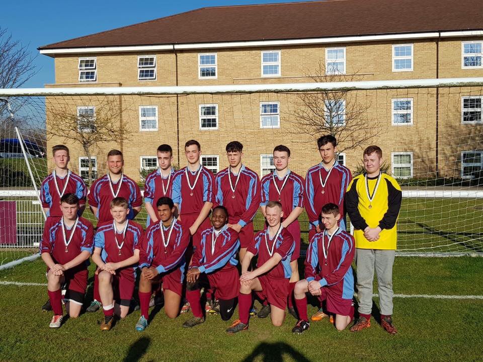 209SqnATC's tweet photo. The results are in! A massive well done to all those involved in the senior Hockey and Football inter-wing competitions. @SEMidsWgATC came 3rd in the football competition and 1st in the hockey competition! So medals and wing blues all around ⚽️🏑
#LookingFine209 #WhatWeDo https://t.co/jISVVrC4d9