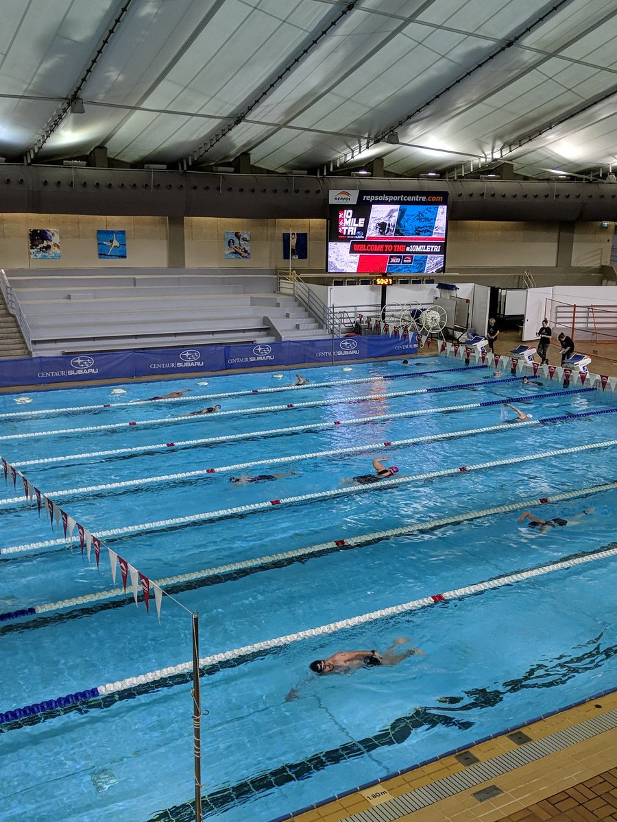 GrahamMosimann's tweet photo. It's #10MileTri Day @RepsolSport!!! @cassiejdixon is gonna crush it in her first race of the season.
Good luck to everyone, including the handful of #ThePush2019 participants! https://t.co/yUszdmWGSC