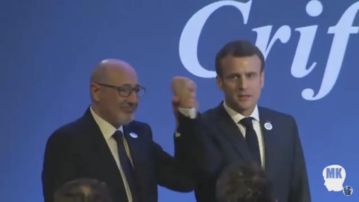 solemlou's tweet photo. Allez ma salope, montre bien aux #français que tu vas la leur mettre bien à fond comme on t' a expliqué ! Si tu veux une rallonge tu demandes à Kravis comme en 2017. N' oublies pas que tu dois tout à la mafia d' #Israel. Les #giletsjaunes on va les niquer! https://t.co/QzDAsUPfQC https://t.co/5pI18trIW9