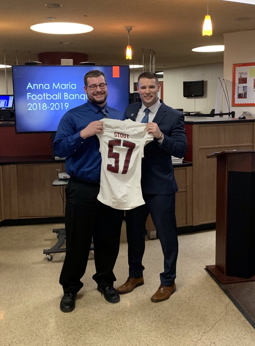 Coach_Mul's tweet photo. Great Night for our Annual @AMCAT_Football Banquet ✅

Thank you to our Seniors and all the Families for everything you did and do for us!! 

Love getting everyone together and so excited for our FUTURE💥👀

#R1N9THEBELL 🔔🔔🔔
@goannamaria @goAMCATS https://t.co/Mb4yC3eF0A