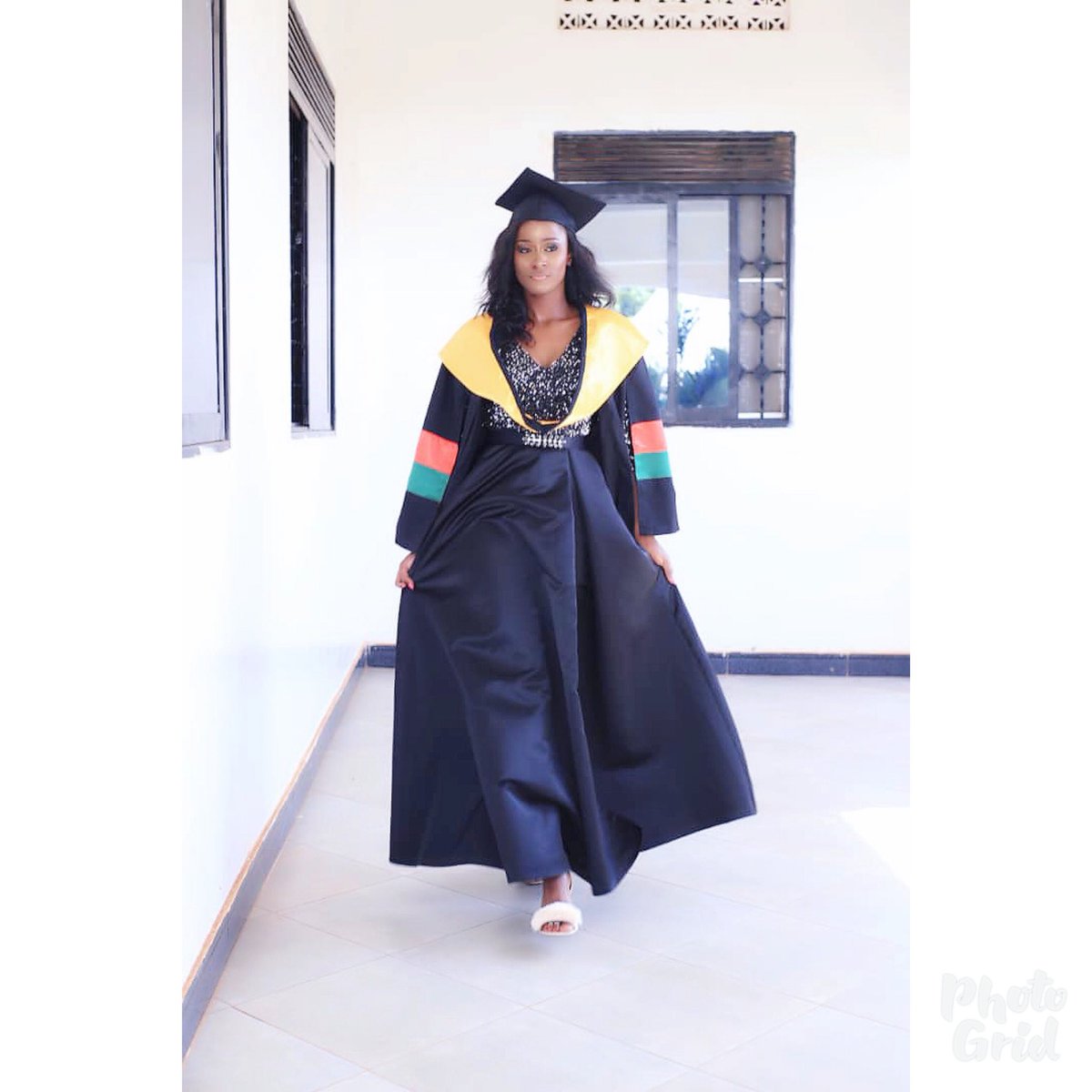 ShazeeKiing's tweet photo. #🎓 https://t.co/58m976J7ZU