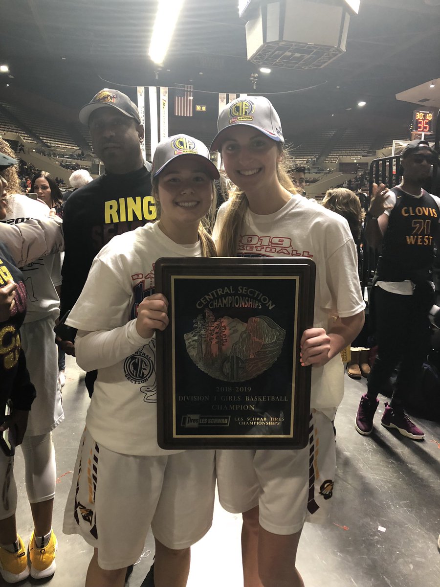 alexasydney10's tweet image. Ring season!💍 #7peat