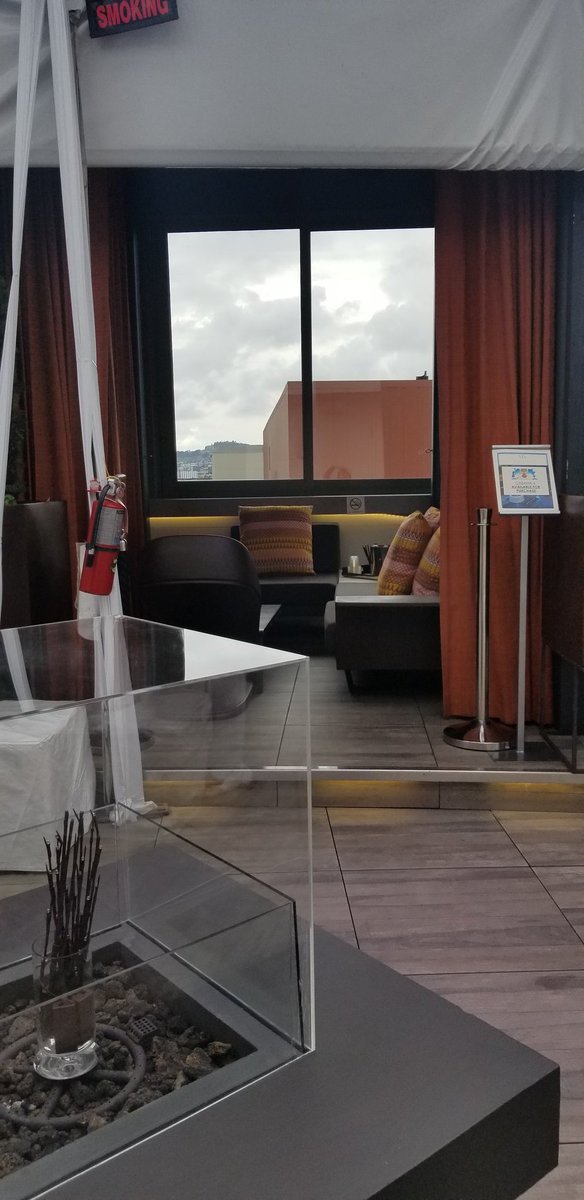 Airpusher_SF's tweet photo. We're all set up at @HotelVIASF and ready to party🍾 with all of you beautiful people &amp; @Psychemagik 🎵😘🍹👻💃🕺https://t.co/1khyVDUghg #sf #party #buner https://t.co/DEKTAHdbXB