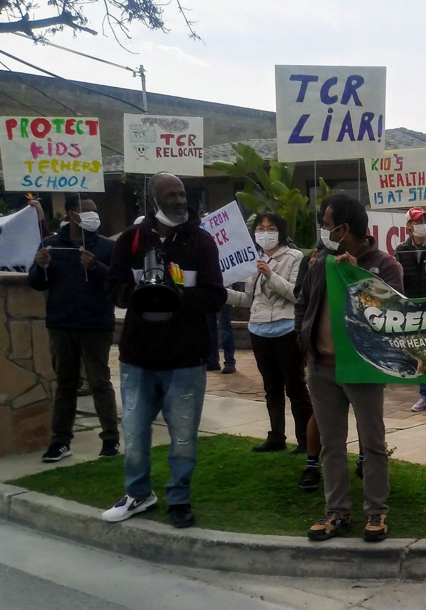 Greenaction_EJ's tweet photo. Thanks to the 80+ people who joined the #cleanair #NoTRC action for the Fremont, CA community, school children and educators. #Edjustice #ActOnClimate https://t.co/rfg8vHEt8i