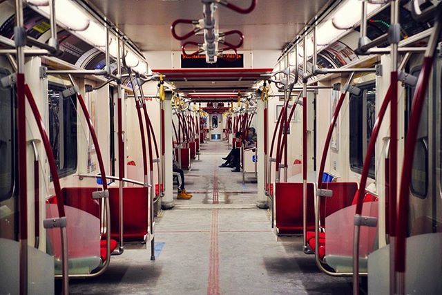 davidfillion's tweet photo. Toronto Bound Today
Toronto Subway
#ttc #subway #toronto #theredrocket #subwaycar #thesix #torontounderground #instaphoto #photograghy #snapseed #hamiltonphotographer #gtaphotographer #sonyalpha #a99ii #SonyAlphasClub #sonyImages #dfproductions https://t.co/4IBpo6hG1X https://t.co/gkIQddqtx6