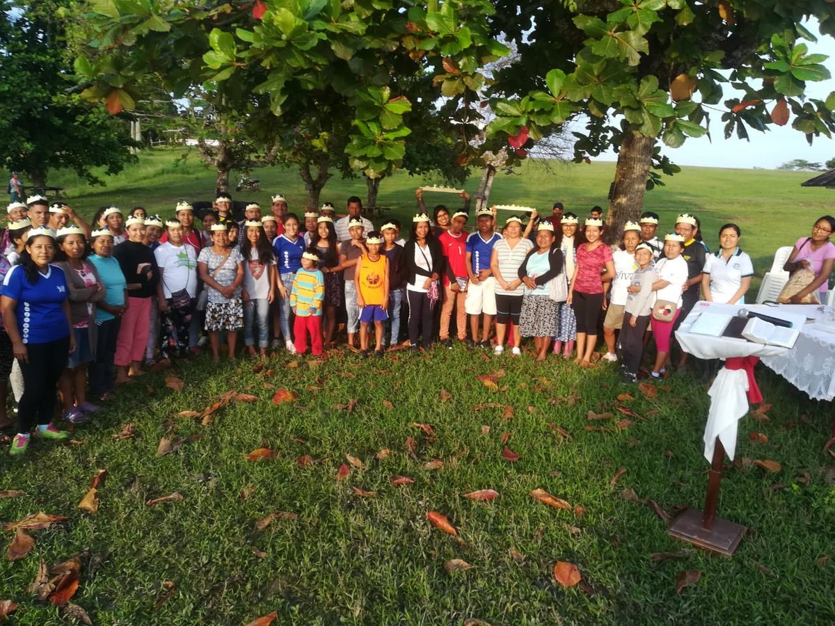 nmendozasalas's tweet photo. Así terminamos los #10diasdeoracion con la caminata oración con nuestras iglesias ⛪ Zona Yarina en nuestro #DMProgramaAéreo #PeruProjects comprometiéndonos con la jornada #PrimeroDios @YudyVilladeRome @Silvia_Roxana77 @javiervc69 @mcoaugarte @AdventistasMOP @AdventistasUPS https://t.co/cR47xUfAPR