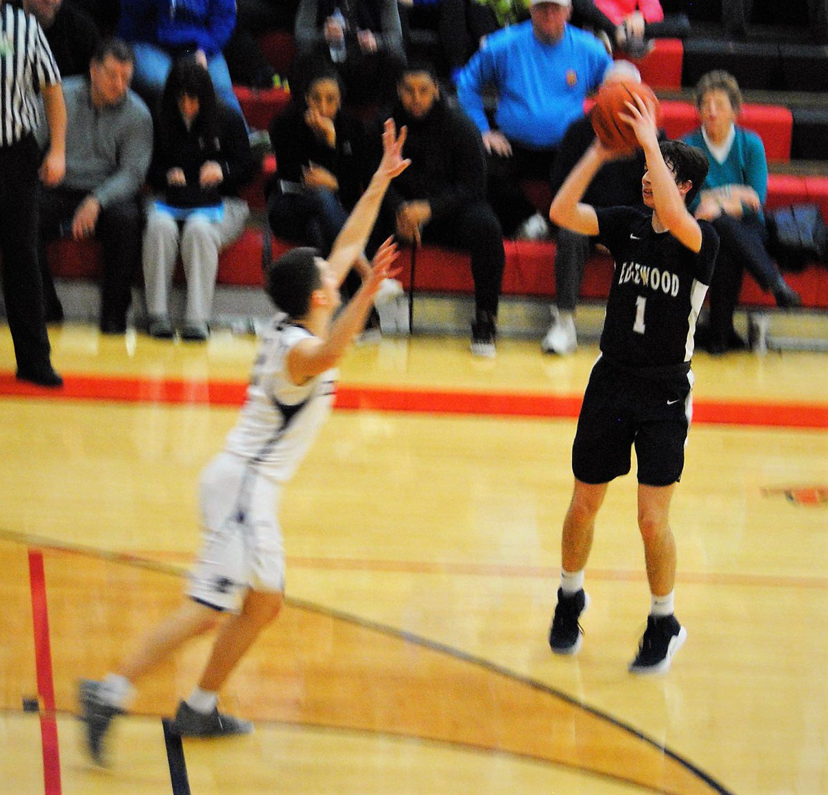 PHOTOS: Edgewood's season ended in a Division I sectional-opening loss to Elder 47-40 on Saturday night. The Cougars finished the season at 5-18. <a href="/EdgewoodCougs/">Edgewood Schools</a> @CougarsEdge <a href="/GoEHSCougars/">Edgewood High School</a> <a href="/swocsports/">SWOC Sports</a> <a href="/ehsports/">Elder Panthers</a> <a href="/ElderBasketball/">Elder Basketball</a> <a href="/gclsouthsports/">GCL South Sports</a> <a href="/GCLSouthdotcom/">GCL South</a> Photos by <a href="/JimmyBCHSS/">JimmyBCHSS</a>