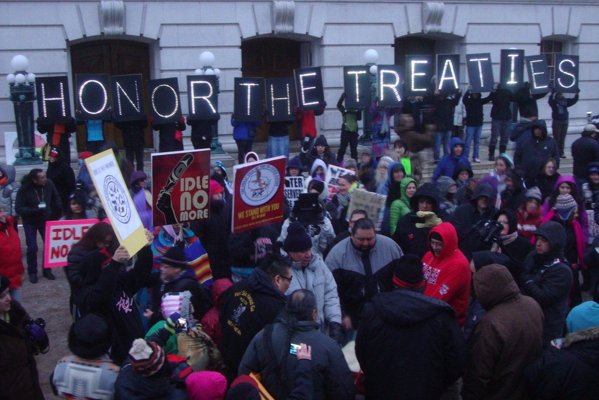 indianz's tweet image. Worth another read: "If the white race wants to honor Native Americans, start by honoring our treaties." #TimGiago  #HonorTheTreaties indianz.com/News/2019/02/1…