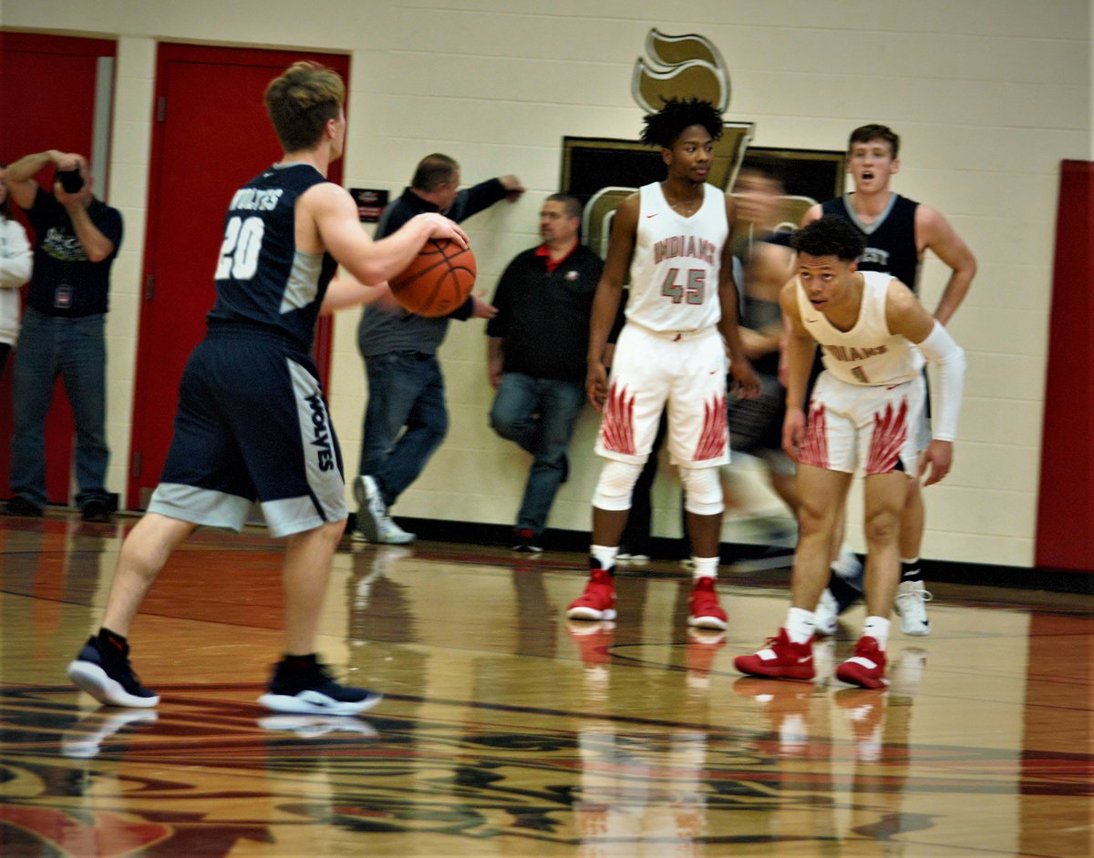 TheReportOhio's tweet photo. PHOTOS: Fairfield upset West Clermont 49-46 in a Division I sectional opener on Saturday. The Indians (9-14) play Winton Woods on Thursday at 7:30 p.m. at Hamilton @FFboysbball @fcsdathletics @gmcsports @fcsdsuper @jsims52089 @IndiansBoosters @TheTribeFHS Photos by @JimmyBCHSS https://t.co/IrxfXtUKr2