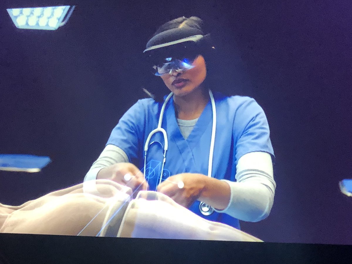 JaishreeMS's tweet photo. Amazing mixed reality experiences!  Say hello to Hololens 2! More immersion, more comfort and more industry solutions to get started. #MWC19  @Microsoft @Azure https://t.co/zKMHs8pgkP