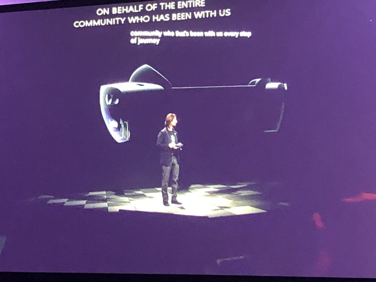 JaishreeMS's tweet photo. Amazing mixed reality experiences!  Say hello to Hololens 2! More immersion, more comfort and more industry solutions to get started. #MWC19  @Microsoft @Azure https://t.co/zKMHs8pgkP