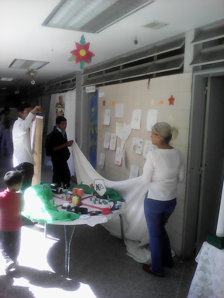 yelitza c tweet media