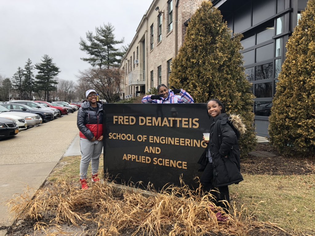 _bigdawgCC's tweet photo. Had a great visit @HofstraU #AdmittedDay https://t.co/IZYkABY7tY
