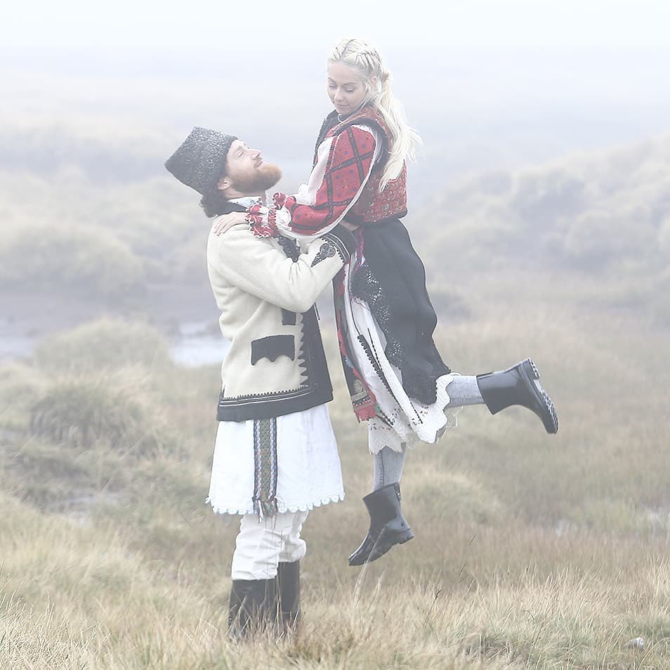 PositiveRomania's tweet photo. Happy Dragobete!!
Photo by Costume Populare
See more of their photos here https://t.co/YXVcXI2O3L
#Romania #Dragobete https://t.co/d6RcXmrCZo