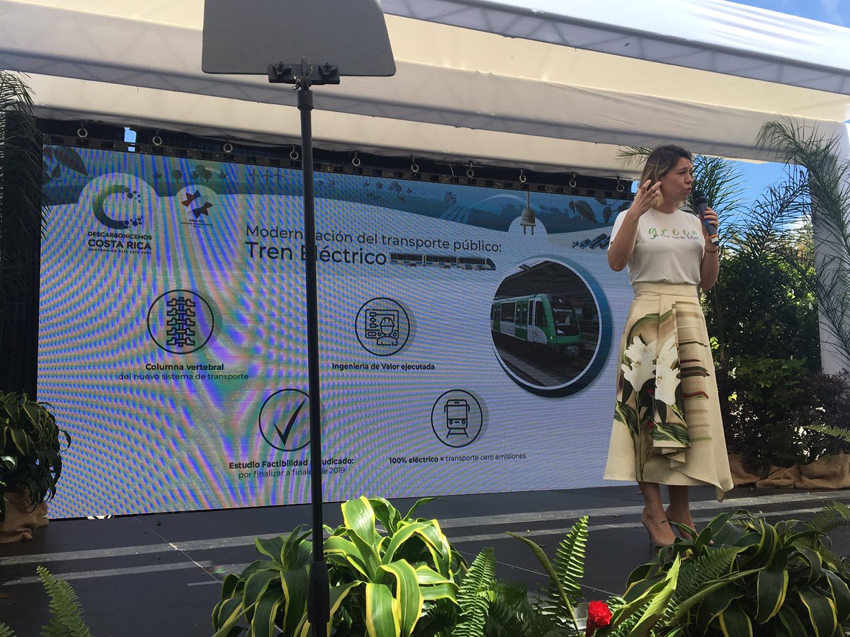 NaimavRF's tweet photo. Primera Dama @ClaudiaDobles: el tren eléctrico no sólo es un símbolo de progreso sino que es la columna vertebral de un modelo de movilidad sostenible. #DescarbonicemosCR https://t.co/QUgG7HWVct