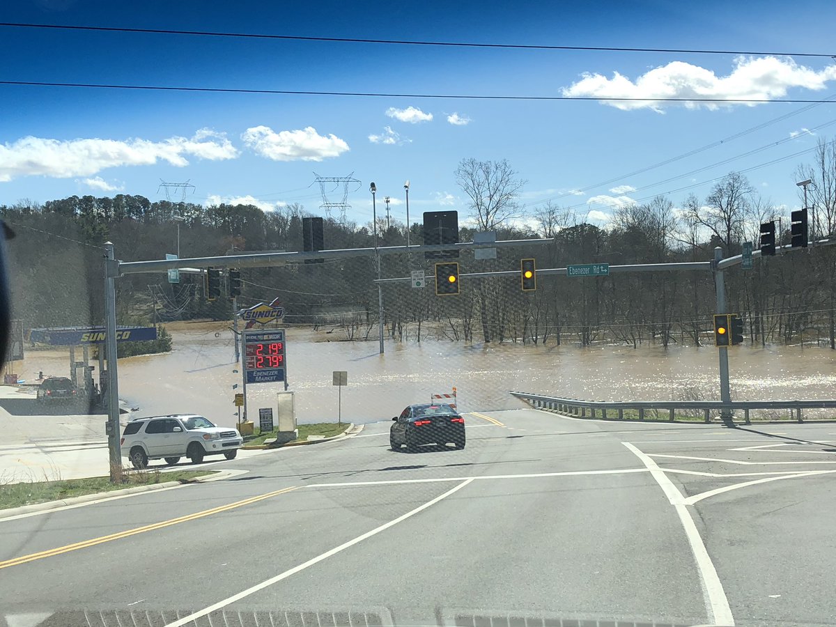 annah038's tweet photo. I have never seen #Ebenzer road like this ever. Holy cow. @wateweather @WBIRWeather #TurnAroundDontDrown #Flood https://t.co/rMAPhS0daJ