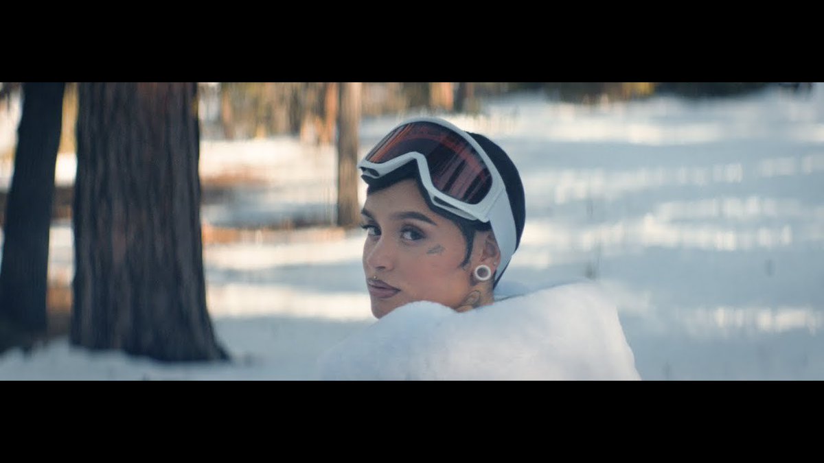 EmceeSLIM's tweet image. .@Kehlani - #Nunya (feat. Dom Kennedy @DOPEITSDOM) [Official Music Video]

youtu.be/8apVb832NhY