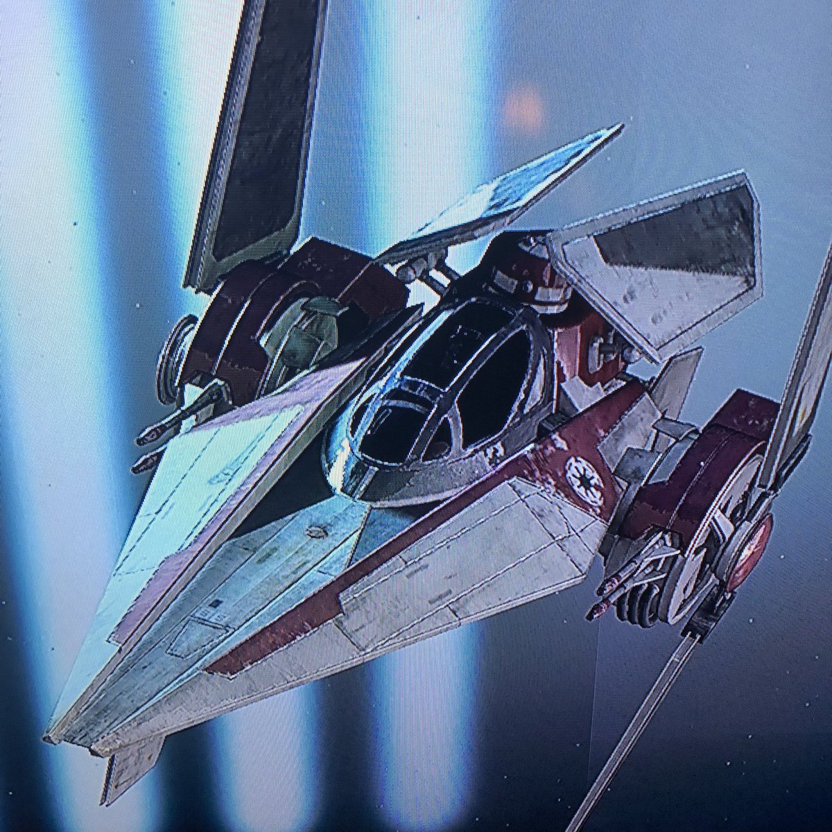 ChrisWilliam93's tweet photo. If you happen to run into me in space and I happened to be saddled in the Clone War era V-Wing it will be over quickly, just finished w/ 41 kill streak, new personal best &amp; a first place finish, ‘the force is strong in this one’ still playing #StarWars #BattleFrontTwo #EA 😎✌️🌌 https://t.co/3fkIpcXQRa