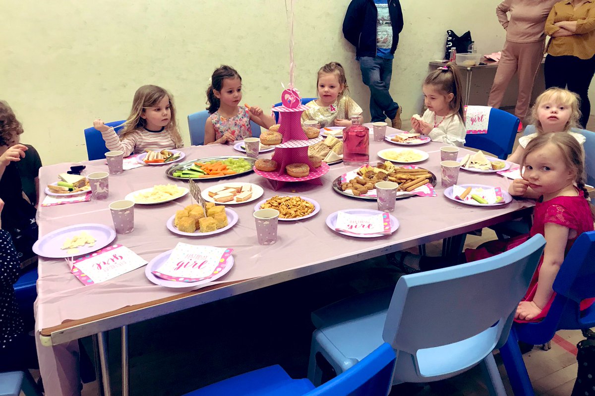 geerileyy's tweet image. Had the most magical few days celebrating my baby girls 4 birthday! You’re FOUR!!! I can’t believe how quickly the years have gone by,my heart is so full right now💖