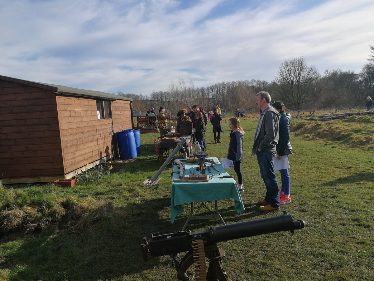 wingstowar's tweet photo. Great day @WW1Dig today. @wingstowar  being manned by @GordonH67659118 and lots of visitors enjoying the #talks  by @ProfTonyPollard and #reenactors amazing work. Also #birkbeck made the day with his #WW1 #weaponary https://t.co/FbOl16iuOY