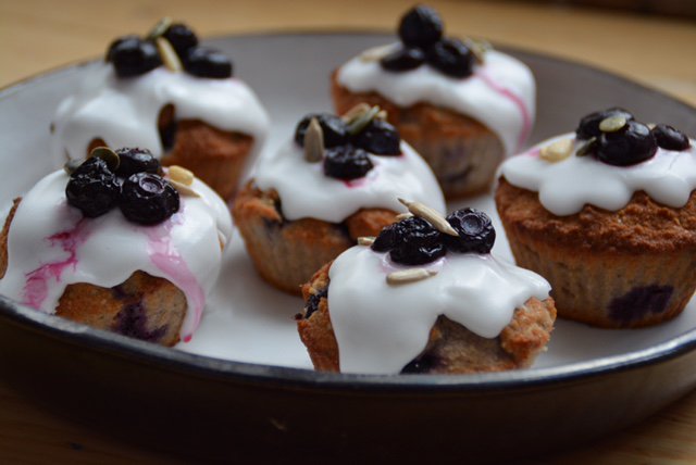 Enjoy one of these Seeded Coconut &amp; Blueberry Cupcakes as a little light &amp; fluffy pick-me-up anytime of day. 🥥💙 #blueberrycupcakes #dairyfreecakes bit.ly/2Osi8Ut