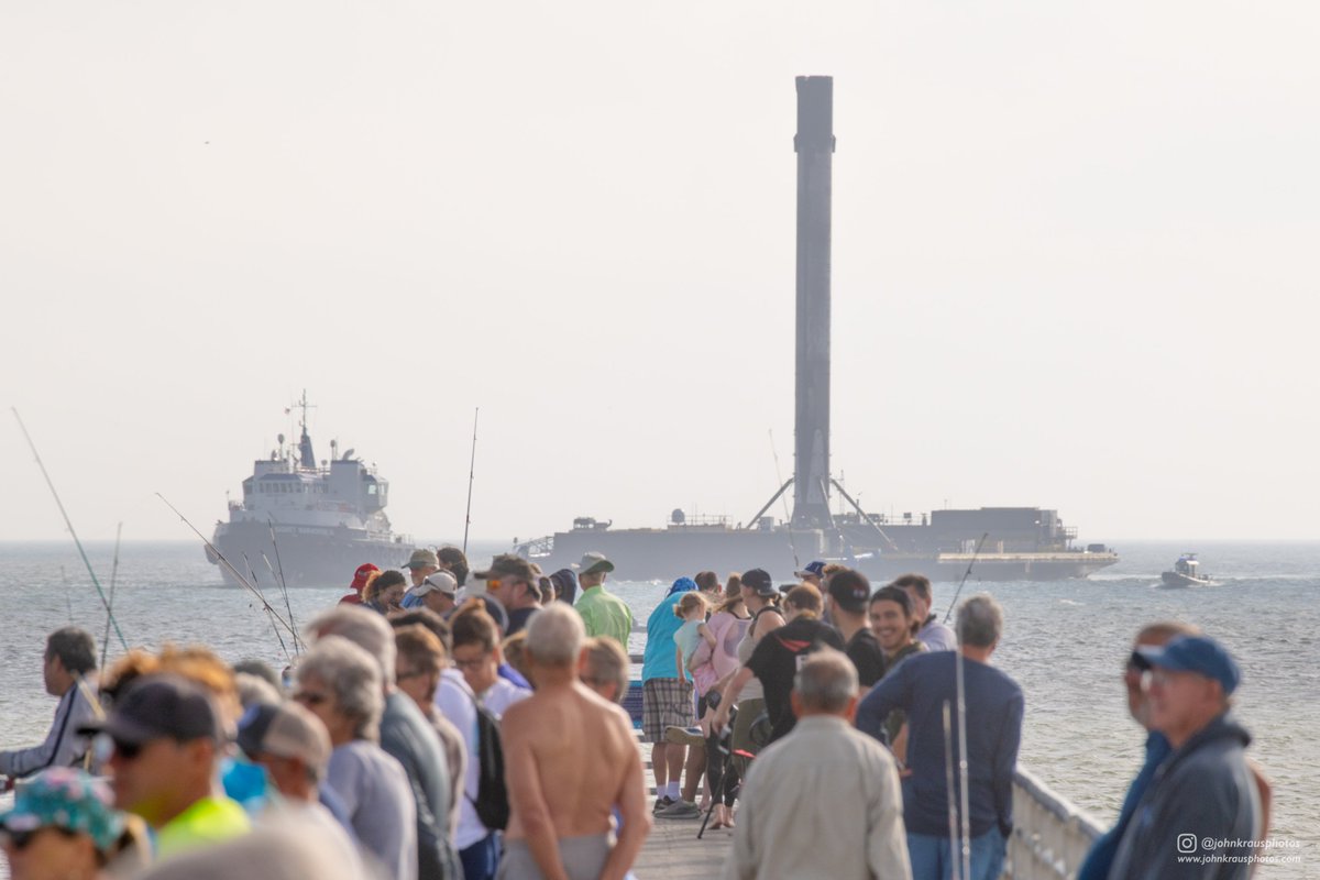 johnkrausphotos's tweet photo. I've updated by Falcon 9 / Nusantara Satu gallery with more photos of the launch and booster recovery. Check out my full gallery here: 
https://t.co/PTNTg1gD4J https://t.co/i6cardr5DI