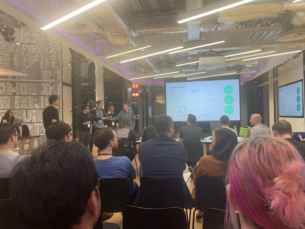 Pitch time at #dvimagines. Great weekend hacking homelessness!