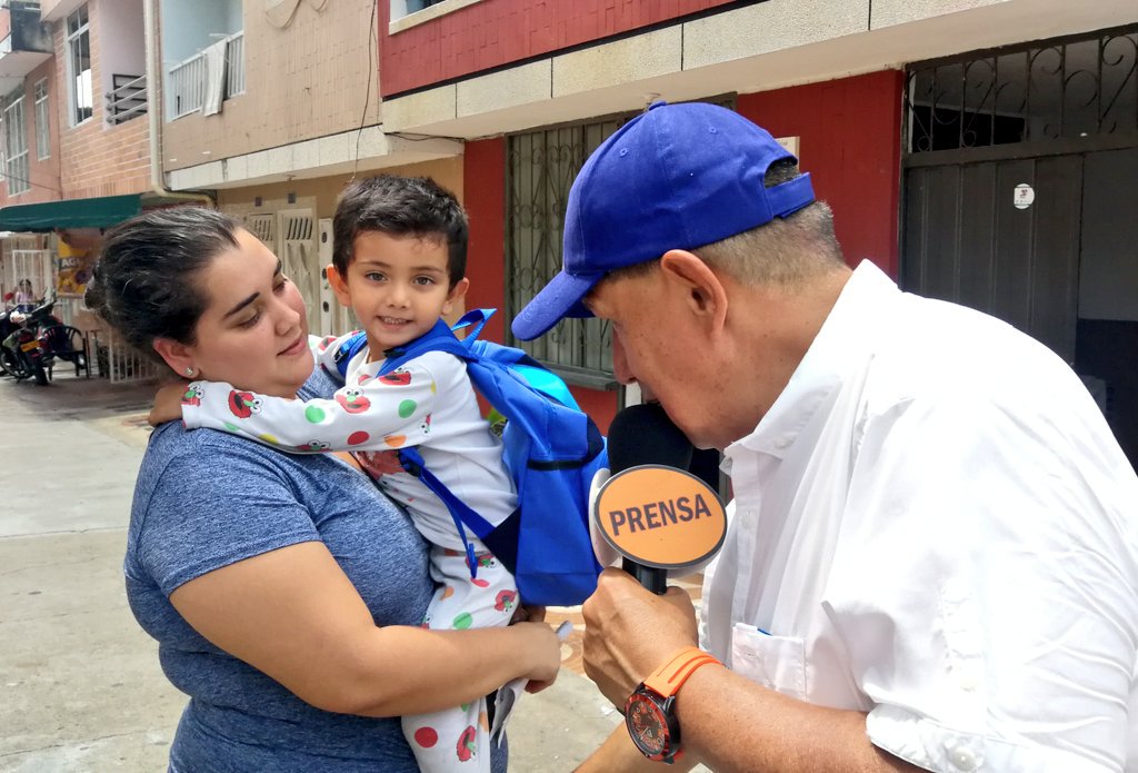ESSAGrupoEPM's tweet photo. Los niños fueron protagonistas en la Caravana de #Cercanía. Ahora nos preparamos para recibirlos con más premios en la celebración de #DiaDelCliente 🙌🏼👏🏼🙌🏼 https://t.co/9jdUT5GcTK