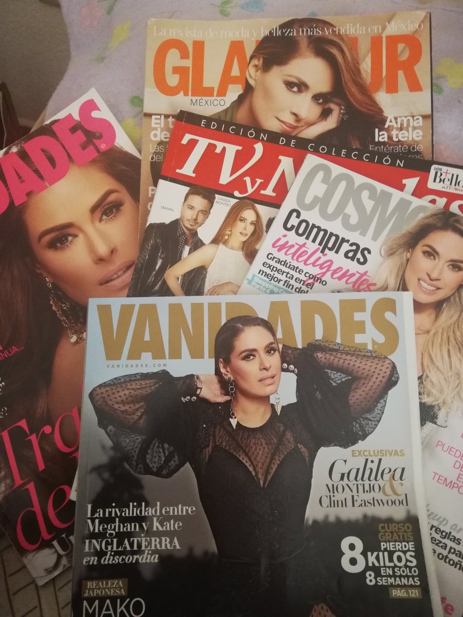 alee_sgg's tweet photo. @JenniferDiva01 @GalileaMontijo Yo las tengo en casa😍🤩, Te adoro Galiii! 💕 https://t.co/Rrmxakvn2F