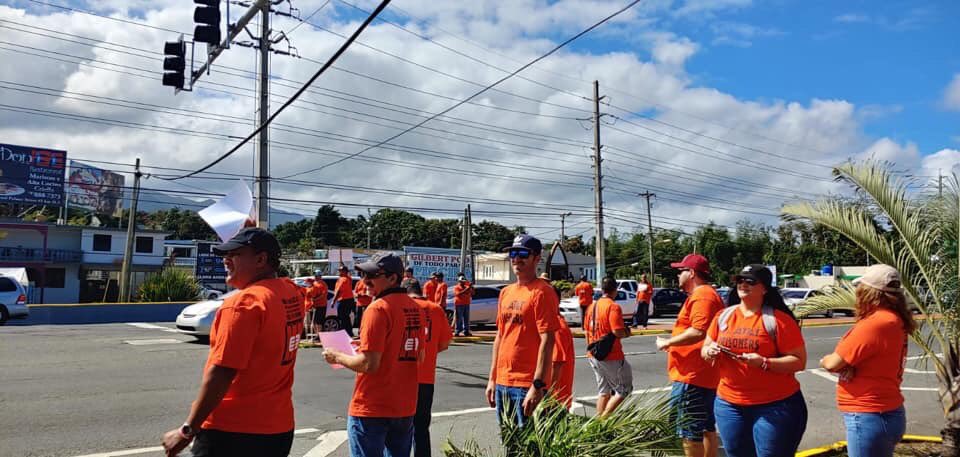 #StopCorporateGreed #FairContractNow #PRGreenContract #PaLanteSiempre #WeDeserveBetter