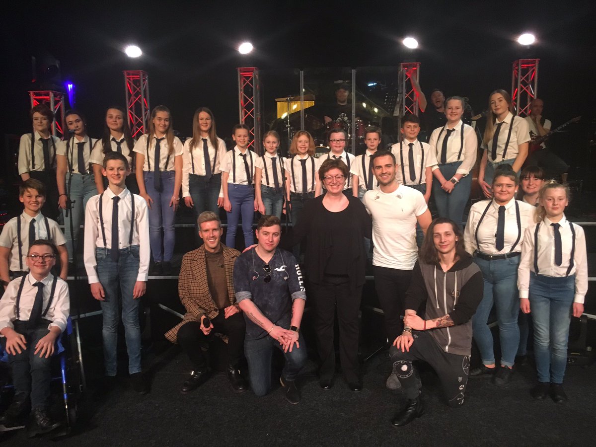 A few more photos of The Theatretrain Regional Choir and their performance with Collabro on Friday #ttchoir #collabrochoirs