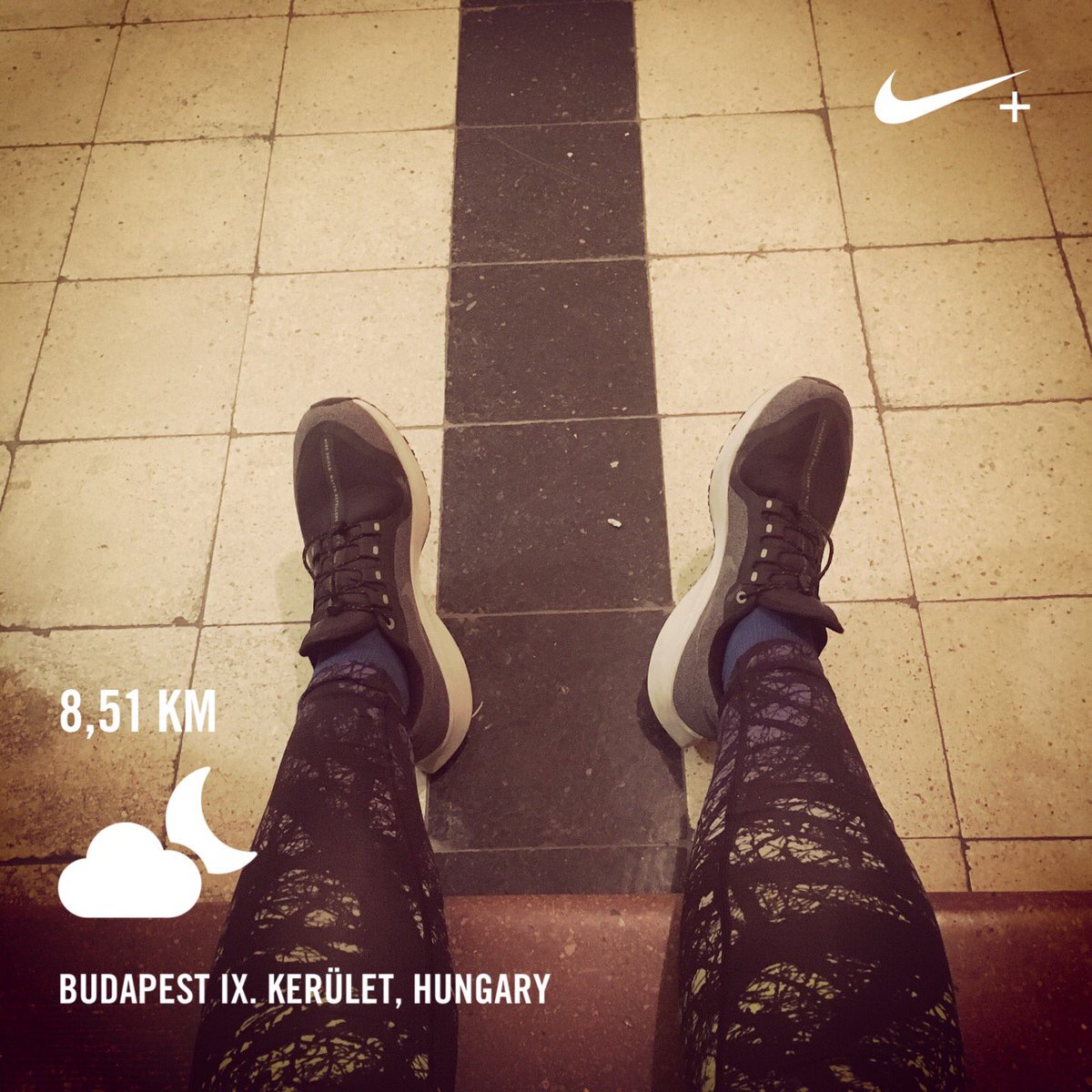 tril_lian's tweet photo. no music needed for this one: #aRunWithSandy.
inspiring stories about the legendary #SandyBodecker,
thank you @bennettrun @NikeRunning
#everyrunhasapurpose https://t.co/ZYls3aRhs6