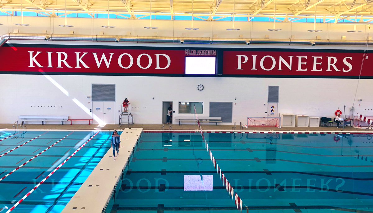 DocPainter's tweet photo. The @KSDFgives Fashion Splash is underway at the @khswalkernat  at @KirkwoodHS. #FashionSplash @kwoodschools https://t.co/5hzwlzM5H0