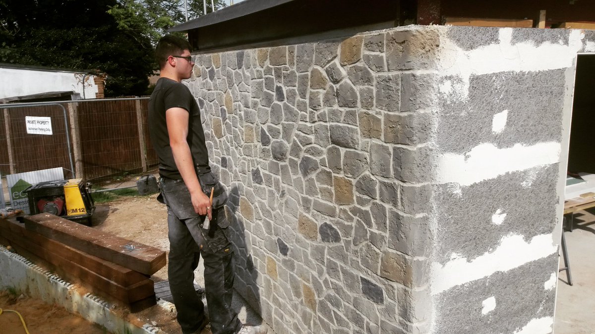 StoneFXWalls's tweet photo. #SBS we have your dream stone wall in the bag. #Decopierre https://t.co/rhAT64bvPn