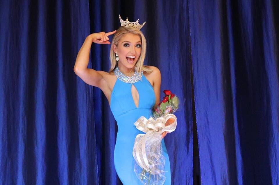 GregoryEllenbur's tweet photo. Congratulations to Ali Bradley, on winning Miss Greenville County!  Ali has been one of #Gregsgirls for many years.
.
.
.
#gregoryellenburg #themonthoflove #february #thebeautyisinourwork #madetomeasure https://t.co/5B567FkJZj